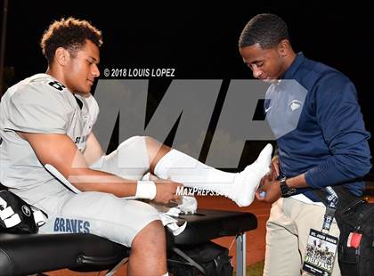 Thumbnail 1 in St. John Bosco vs. Oaks Christian (CIF SS Playoff DIV 1 Semi Final) photogallery.