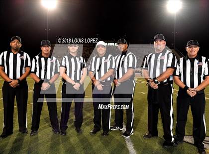 Thumbnail 2 in St. John Bosco vs. Oaks Christian (CIF SS Playoff DIV 1 Semi Final) photogallery.