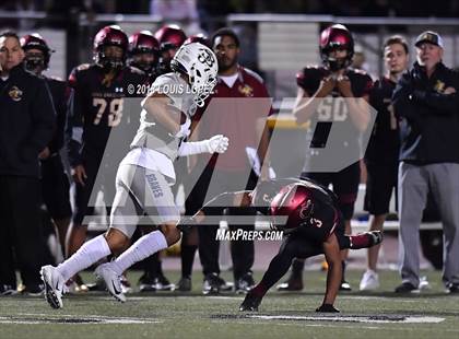 Thumbnail 3 in St. John Bosco vs. Oaks Christian (CIF SS Playoff DIV 1 Semi Final) photogallery.