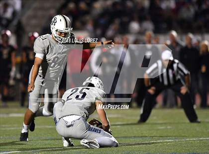 Thumbnail 2 in St. John Bosco vs. Oaks Christian (CIF SS Playoff DIV 1 Semi Final) photogallery.