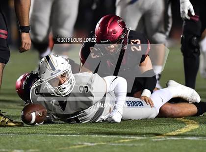 Thumbnail 2 in St. John Bosco vs. Oaks Christian (CIF SS Playoff DIV 1 Semi Final) photogallery.