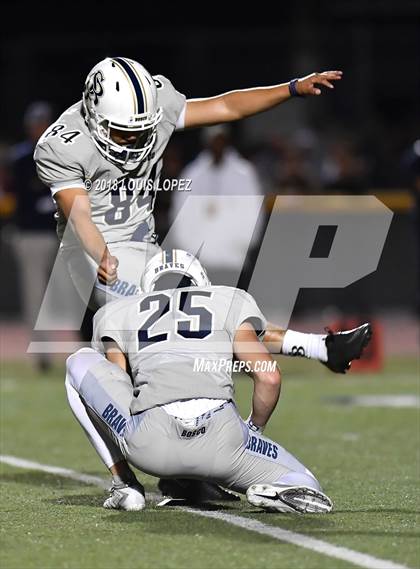 Thumbnail 3 in St. John Bosco vs. Oaks Christian (CIF SS Playoff DIV 1 Semi Final) photogallery.