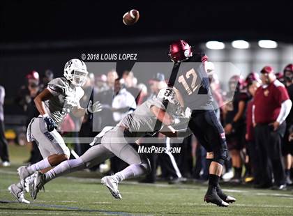 Thumbnail 2 in St. John Bosco vs. Oaks Christian (CIF SS Playoff DIV 1 Semi Final) photogallery.