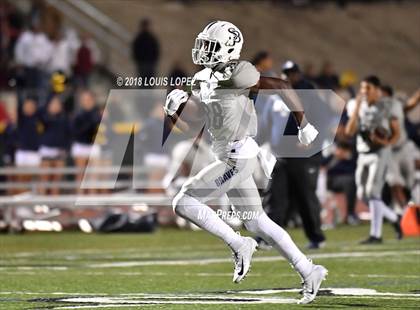 Thumbnail 2 in St. John Bosco vs. Oaks Christian (CIF SS Playoff DIV 1 Semi Final) photogallery.