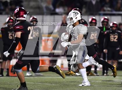 Thumbnail 3 in St. John Bosco vs. Oaks Christian (CIF SS Playoff DIV 1 Semi Final) photogallery.
