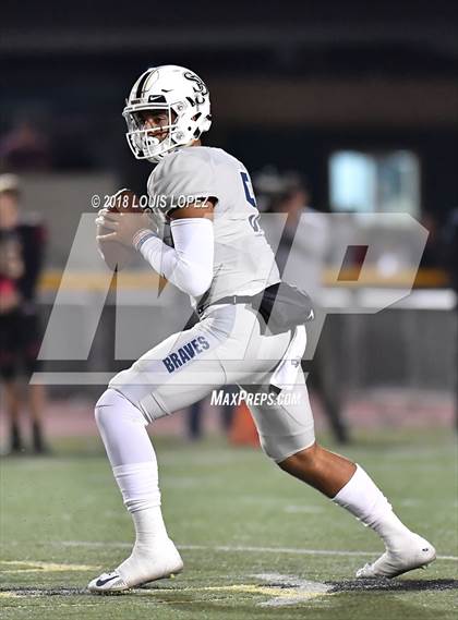 Thumbnail 2 in St. John Bosco vs. Oaks Christian (CIF SS Playoff DIV 1 Semi Final) photogallery.