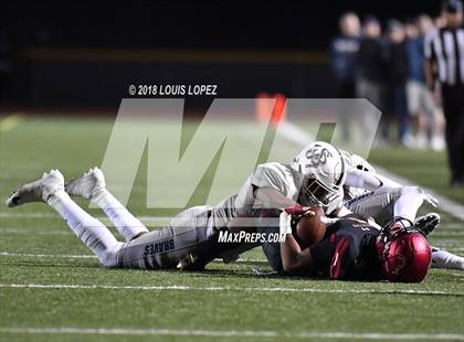 Thumbnail 3 in St. John Bosco vs. Oaks Christian (CIF SS Playoff DIV 1 Semi Final) photogallery.