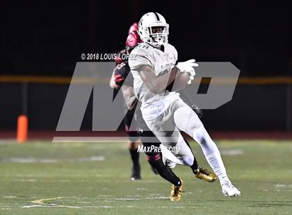Thumbnail 2 in St. John Bosco vs. Oaks Christian (CIF SS Playoff DIV 1 Semi Final) photogallery.
