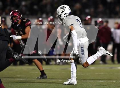 Thumbnail 2 in St. John Bosco vs. Oaks Christian (CIF SS Playoff DIV 1 Semi Final) photogallery.