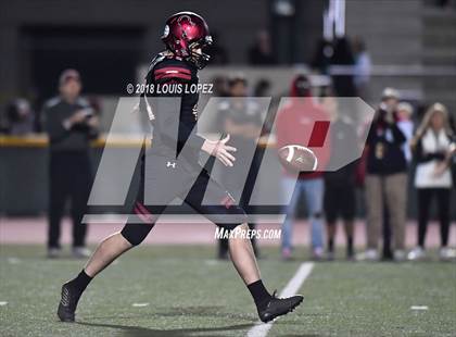 Thumbnail 1 in St. John Bosco vs. Oaks Christian (CIF SS Playoff DIV 1 Semi Final) photogallery.