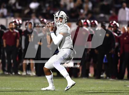 Thumbnail 3 in St. John Bosco vs. Oaks Christian (CIF SS Playoff DIV 1 Semi Final) photogallery.