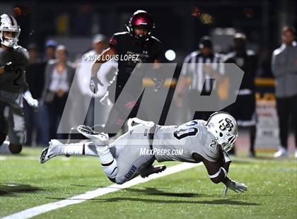 Thumbnail 2 in St. John Bosco vs. Oaks Christian (CIF SS Playoff DIV 1 Semi Final) photogallery.