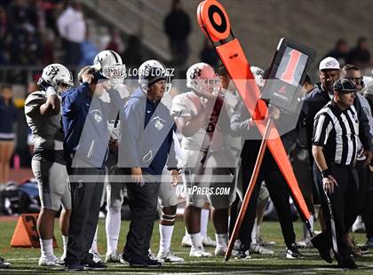 Thumbnail 3 in St. John Bosco vs. Oaks Christian (CIF SS Playoff DIV 1 Semi Final) photogallery.