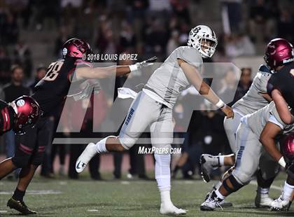 Thumbnail 3 in St. John Bosco vs. Oaks Christian (CIF SS Playoff DIV 1 Semi Final) photogallery.