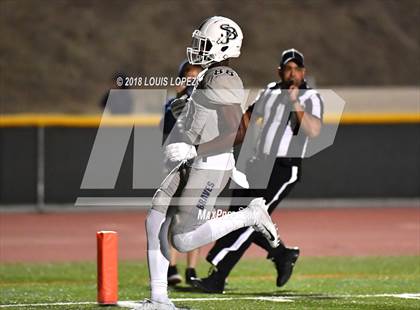 Thumbnail 3 in St. John Bosco vs. Oaks Christian (CIF SS Playoff DIV 1 Semi Final) photogallery.