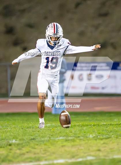 Thumbnail 2 in Brea Olinda vs Beckman (CIF SS Division 8 Final) photogallery.