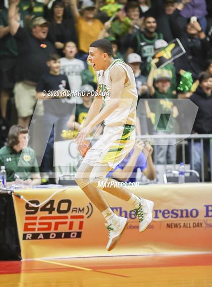 Thumbnail 3 in Delano vs. Kingsburg (CIF D4 Central Section Final) photogallery.