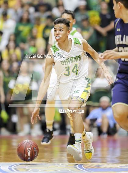 Thumbnail 1 in Delano vs. Kingsburg (CIF D4 Central Section Final) photogallery.