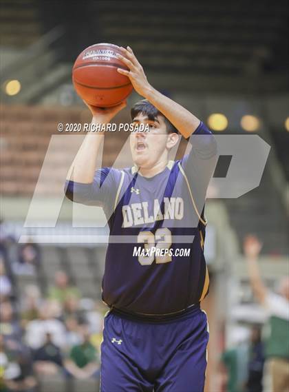 Thumbnail 3 in Delano vs. Kingsburg (CIF D4 Central Section Final) photogallery.