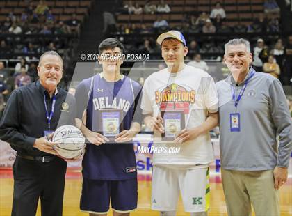 Thumbnail 2 in Delano vs. Kingsburg (CIF D4 Central Section Final) photogallery.