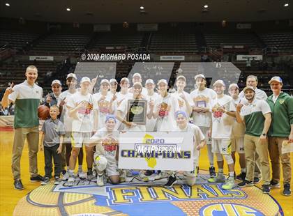Thumbnail 2 in Delano vs. Kingsburg (CIF D4 Central Section Final) photogallery.
