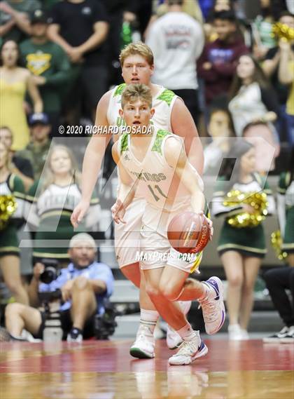 Thumbnail 1 in Delano vs. Kingsburg (CIF D4 Central Section Final) photogallery.