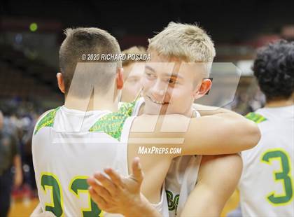 Thumbnail 3 in Delano vs. Kingsburg (CIF D4 Central Section Final) photogallery.