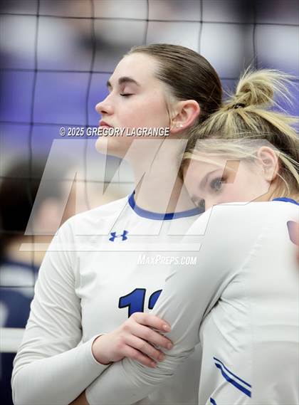 Thumbnail 1 in JV: Flower Mound vs Guyer photogallery.