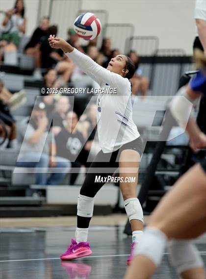 Thumbnail 1 in JV: Flower Mound vs Guyer photogallery.