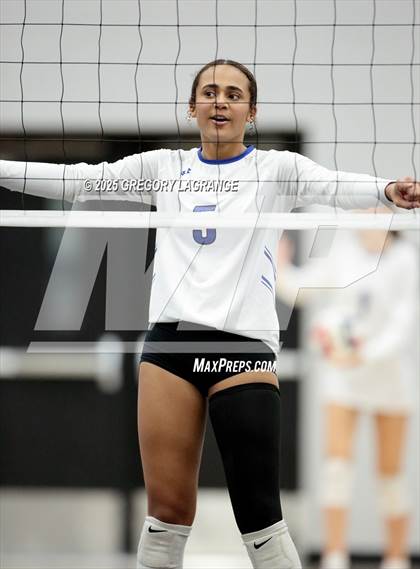 Thumbnail 2 in JV: Flower Mound vs Guyer photogallery.