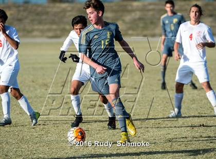 Thumbnail 2 in Parker vs Fallbrook photogallery.