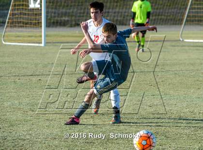 Thumbnail 2 in Parker vs Fallbrook photogallery.