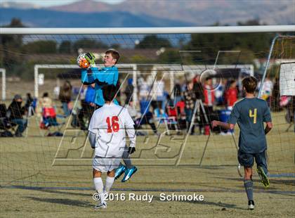 Thumbnail 2 in Parker vs Fallbrook photogallery.