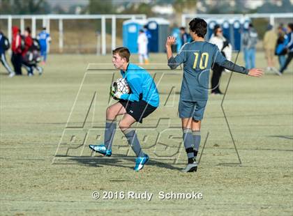 Thumbnail 2 in Parker vs Fallbrook photogallery.