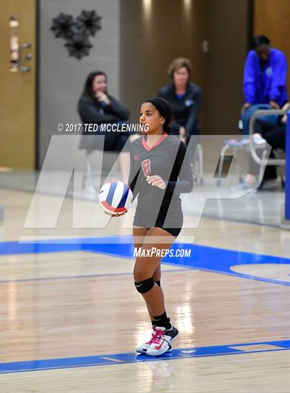 Thumbnail 3 in Northside (Fort Smith) vs Rogers (AAA 7A 1st Round Playoff) photogallery.