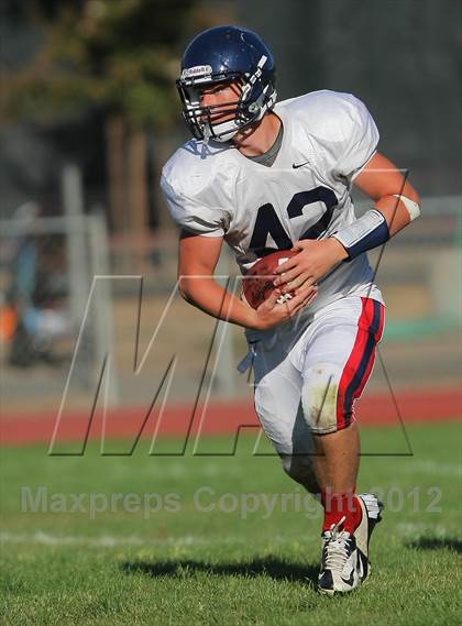 Thumbnail 3 in Modesto Christian @ Cardinal Newman photogallery.