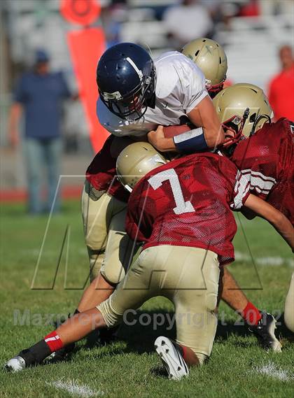 Thumbnail 1 in Modesto Christian @ Cardinal Newman photogallery.