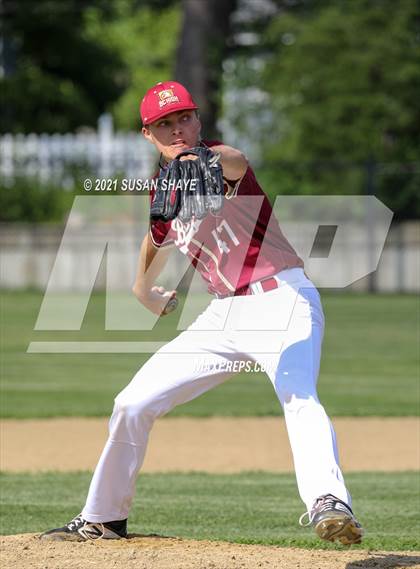 Thumbnail 2 in Wellesley vs. Boston College High (MIAA Division 1 South Quarterfinal) photogallery.