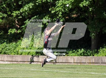 Thumbnail 2 in Wellesley vs. Boston College High (MIAA Division 1 South Quarterfinal) photogallery.