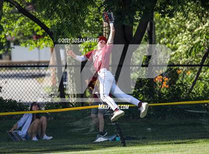Thumbnail 3 in Wellesley vs. Boston College High (MIAA Division 1 South Quarterfinal) photogallery.
