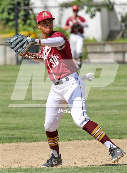 Thumbnail 3 in Wellesley vs. Boston College High (MIAA Division 1 South Quarterfinal) photogallery.