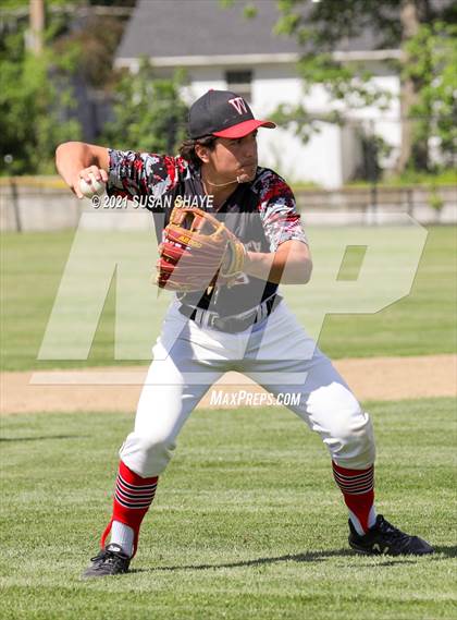 Thumbnail 3 in Wellesley vs. Boston College High (MIAA Division 1 South Quarterfinal) photogallery.