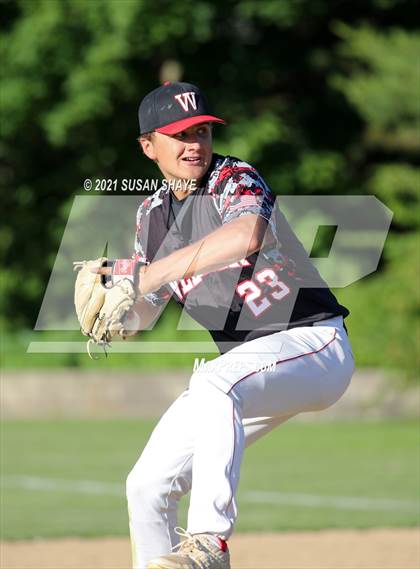 Thumbnail 3 in Wellesley vs. Boston College High (MIAA Division 1 South Quarterfinal) photogallery.