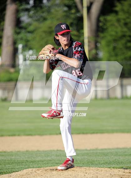 Thumbnail 3 in Wellesley vs. Boston College High (MIAA Division 1 South Quarterfinal) photogallery.