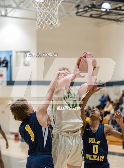 Thumbnail 1 in South Bend Riley @ Cathedral  photogallery.