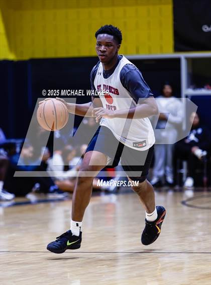 Thumbnail 3 in St. Francis Prep Vs Cardinal Hayes (City Is Mine Classic Quarterfinals) photogallery.