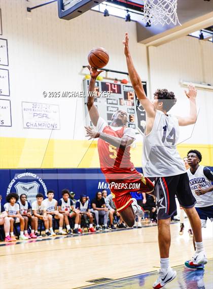 Thumbnail 2 in St. Francis Prep Vs Cardinal Hayes (City Is Mine Classic Quarterfinals) photogallery.