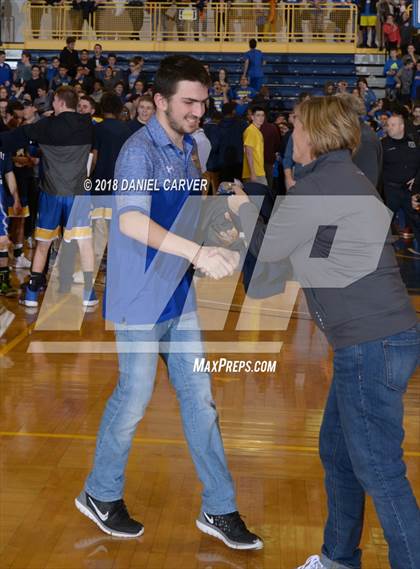 Thumbnail 1 in Ardsley vs Tappen Zee (Section 1 Class A Final) photogallery.
