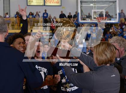 Thumbnail 2 in Ardsley vs Tappen Zee (Section 1 Class A Final) photogallery.