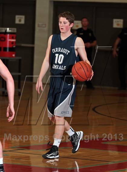 Thumbnail 2 in Farragut vs  Knoxville Catholic (D4AAA Quarterfinals) photogallery.